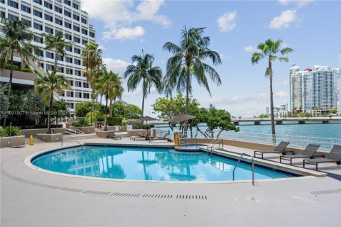 Copropriété à vendre à Miami, Floride: 2 chambres, 117.71 m2 № 1945190 - photo 15