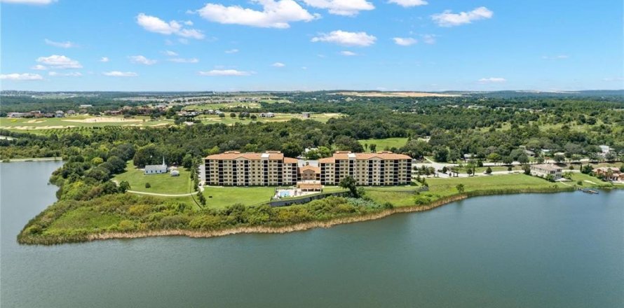 Condominio en Montverde, Florida, 2 dormitorios № 1574494