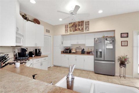 Casa en venta en Leesburg, Florida, 3 dormitorios, 206.61 m2 № 1557382 - foto 9