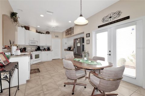 Casa en venta en Leesburg, Florida, 3 dormitorios, 206.61 m2 № 1557382 - foto 7