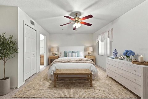 Touwnhouse à vendre à Madeira Beach, Floride: 4 chambres, 190.91 m2 № 2149708 - photo 7