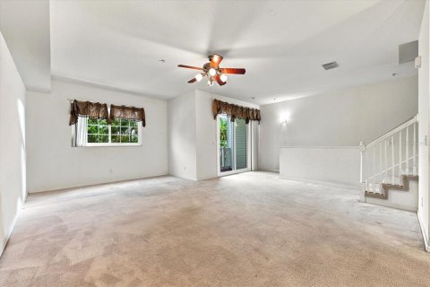 Touwnhouse à vendre à Madeira Beach, Floride: 4 chambres, 190.91 m2 № 2149708 - photo 15