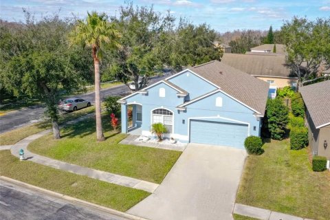House in Orlando, Florida 4 bedrooms, 185.8 sq.m. № 1570000 - photo 5