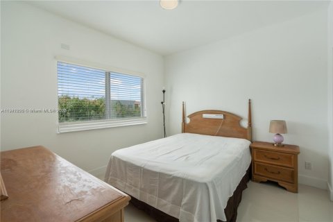 Купить таунхаус в Хомстед, Флорида 4 спальни, 137.12м2, № 1976149 - фото 21