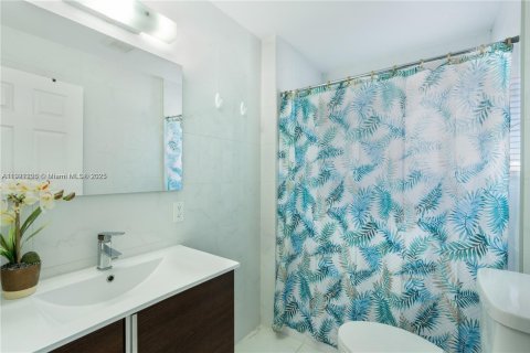 Купить таунхаус в Хомстед, Флорида 4 спальни, 137.12м2, № 1976149 - фото 25