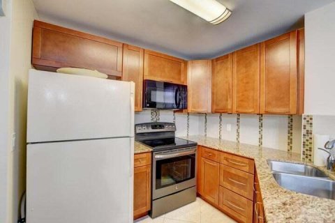 Copropriété à vendre à Delray Beach, Floride: 2 chambres, 79.15 m2 № 2258178 - photo 8