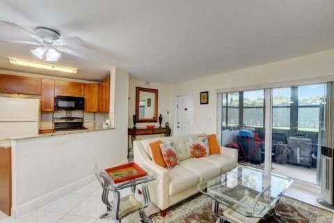Condo in Delray Beach, Florida, 2 bedrooms № 2258178