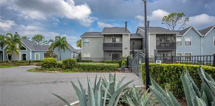 Condo in Casselberry, Florida, 1 bedroom № 1813643