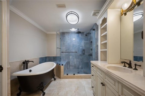 Casa en venta en Windermere, Florida, 4 dormitorios, 328.87 m2 № 2228332 - foto 17