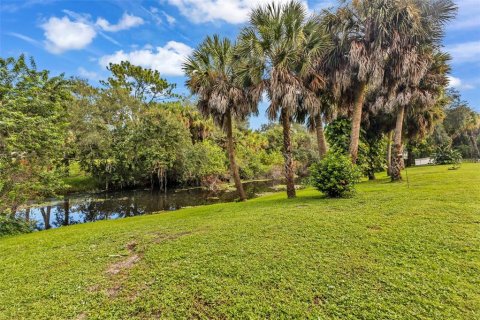 Casa en venta en North Port, Florida, 3 dormitorios, 158.68 m2 № 2384393 - foto 6