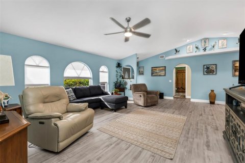 Casa en venta en North Port, Florida, 3 dormitorios, 158.68 m2 № 2384393 - foto 13