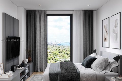 Commercial property in Miami, Florida № 1998113 - photo 10