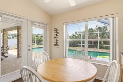 Villa ou maison à vendre à Palm Coast, Floride: 3 chambres, 174.84 m2 № 2201919 - photo 18