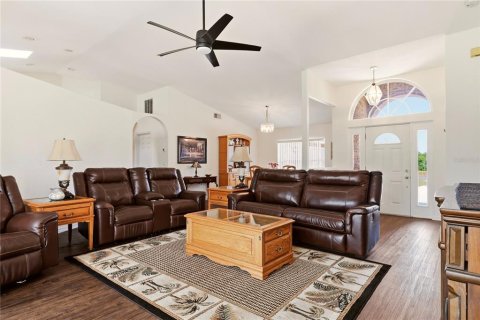 Villa ou maison à vendre à Palm Coast, Floride: 3 chambres, 174.84 m2 № 2201919 - photo 9
