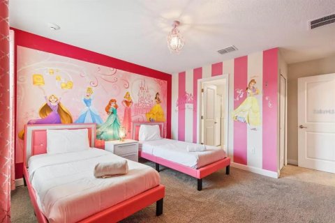 Villa ou maison à vendre à Kissimmee, Floride: 8 chambres, 398.46 m2 № 2388861 - photo 12