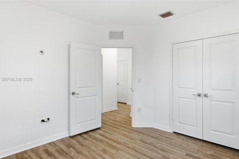 Touwnhouse à vendre à Homestead, Floride: 4 chambres, 178.74 m2 № 2401597 - photo 15