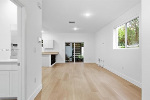 Touwnhouse à vendre à Homestead, Floride: 4 chambres, 178.74 m2 № 2401597 - photo 6