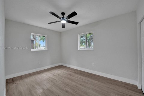 Casa en venta en Miami, Florida, 3 dormitorios, 94.02 m2 № 2001734 - foto 22