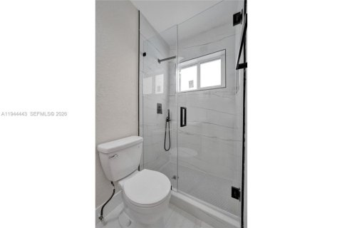 Casa en venta en Miami, Florida, 3 dormitorios, 94.02 m2 № 2001734 - foto 27