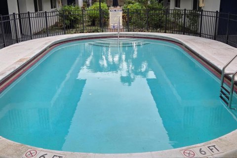 Condo in Fort Lauderdale, Florida, 1 bedroom  № 2178849 - photo 18
