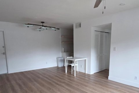 Condo in Fort Lauderdale, Florida, 1 bedroom  № 2178849 - photo 5