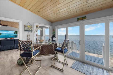 Villa ou maison à vendre à Hernando Beach, Floride: 3 chambres, 261.24 m2 № 2319212 - photo 14