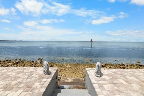 Villa ou maison à vendre à Hernando Beach, Floride: 3 chambres, 261.24 m2 № 2319212 - photo 5