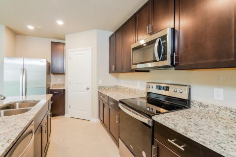 House in Auburndale, Florida 4 bedrooms, 217.3 sq.m. № 1866792 - photo 8