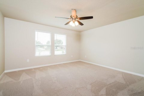 House in Auburndale, Florida 4 bedrooms, 217.3 sq.m. № 1866792 - photo 10
