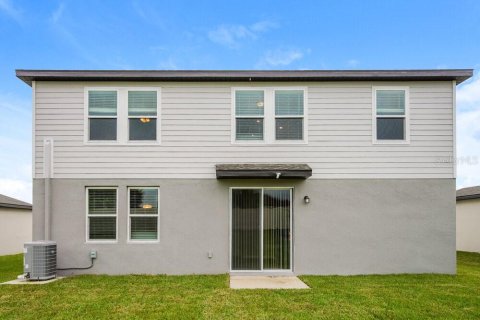 House in Auburndale, Florida 4 bedrooms, 217.3 sq.m. № 1866792 - photo 16