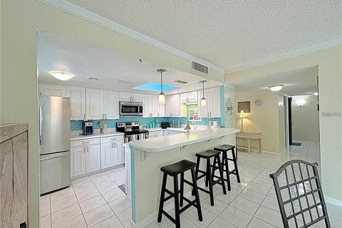 Copropriété à louer à Clearwater, Floride: 2 chambres, 128.21 m2 № 1916854 - photo 4