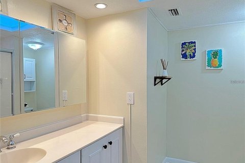 Copropriété à louer à Clearwater, Floride: 2 chambres, 128.21 m2 № 1916854 - photo 25