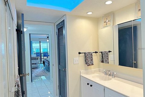 Copropriété à louer à Clearwater, Floride: 2 chambres, 128.21 m2 № 1916854 - photo 28