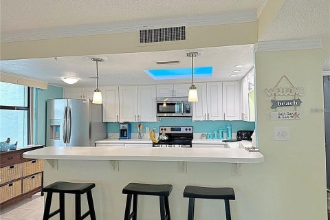 Copropriété à louer à Clearwater, Floride: 2 chambres, 128.21 m2 № 1916854 - photo 7