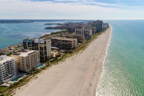 Copropriété à louer à Clearwater, Floride: 2 chambres, 128.21 m2 № 1916854 - photo 1
