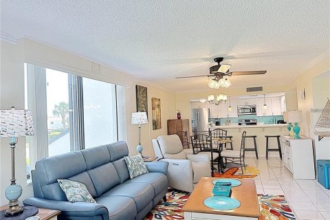 Copropriété à louer à Clearwater, Floride: 2 chambres, 128.21 m2 № 1916854 - photo 12