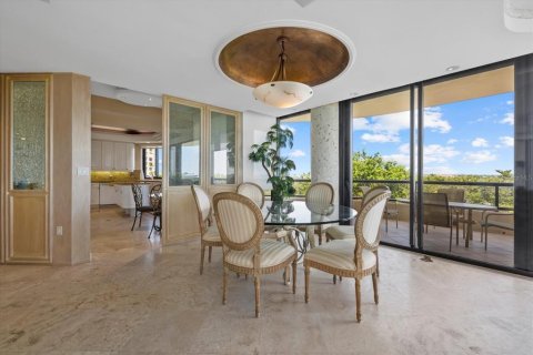Condo in Longboat Key, Florida, 2 bedrooms  № 1648297 - photo 8