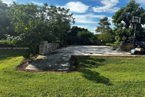 Immobilier commercial à vendre à Homestead, Floride № 2003770 - photo 6