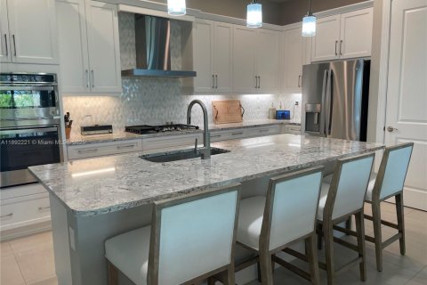 Casa en venta en Bradenton, Florida, 3 dormitorios, 219.99 m2 № 1946359 - foto 5