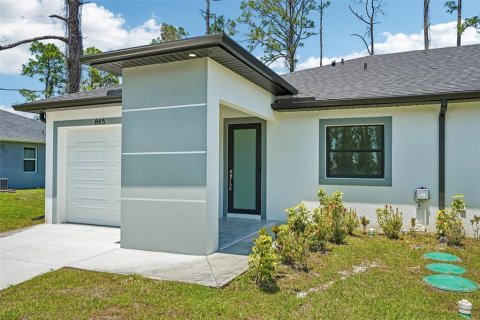 Commercial property in Lehigh Acres, Florida 6 bedrooms, 216.65 sq.m. № 2113561 - photo 27