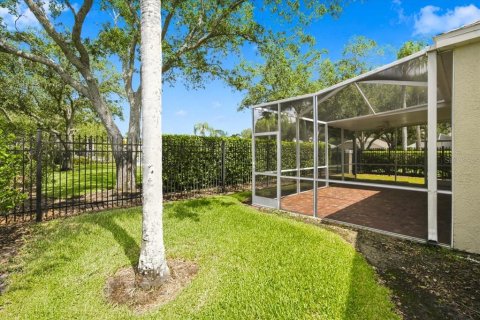 Casa en venta en Lutz, Florida, 2 dormitorios, 178.19 m2 № 2202489 - foto 4