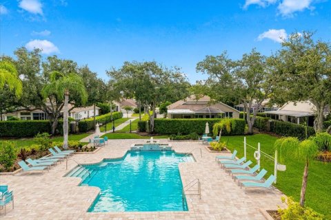Casa en venta en Lutz, Florida, 2 dormitorios, 178.19 m2 № 2202489 - foto 6