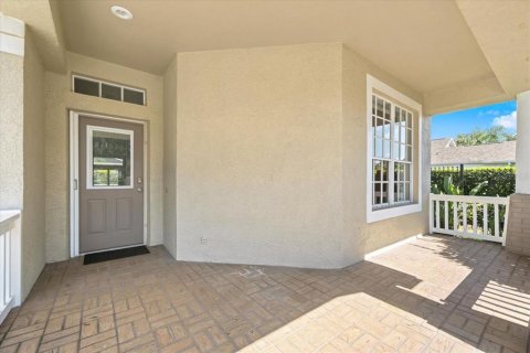 Casa en venta en Lutz, Florida, 2 dormitorios, 178.19 m2 № 2202489 - foto 2