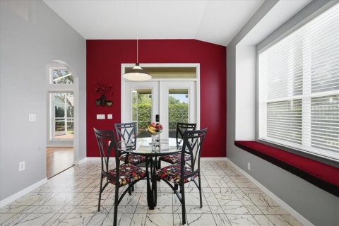 Casa en venta en Lutz, Florida, 2 dormitorios, 178.19 m2 № 2202489 - foto 15