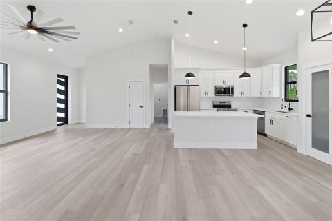 Купить виллу или дом в Себринг, Флорида 3 комнаты, 166.67м2, № 2277170 - фото 10