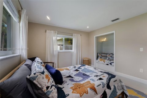 Villa ou maison à vendre à Miami, Floride: 3 chambres, 148.18 m2 № 2066539 - photo 21