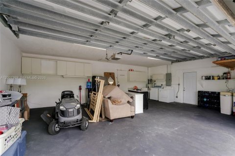 Villa ou maison à vendre à Miami, Floride: 3 chambres, 148.18 m2 № 2066539 - photo 27