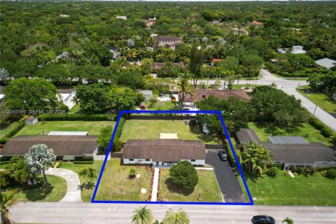 Villa ou maison à vendre à Miami, Floride: 3 chambres, 148.18 m2 № 2066539 - photo 26