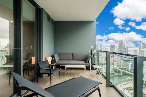 Condo in Miami, Florida, 1 bedroom  № 1889305 - photo 19
