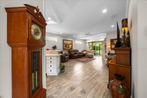 House in Ocala, Florida 2 bedrooms, 146.6 sq.m. № 2349180 - photo 16